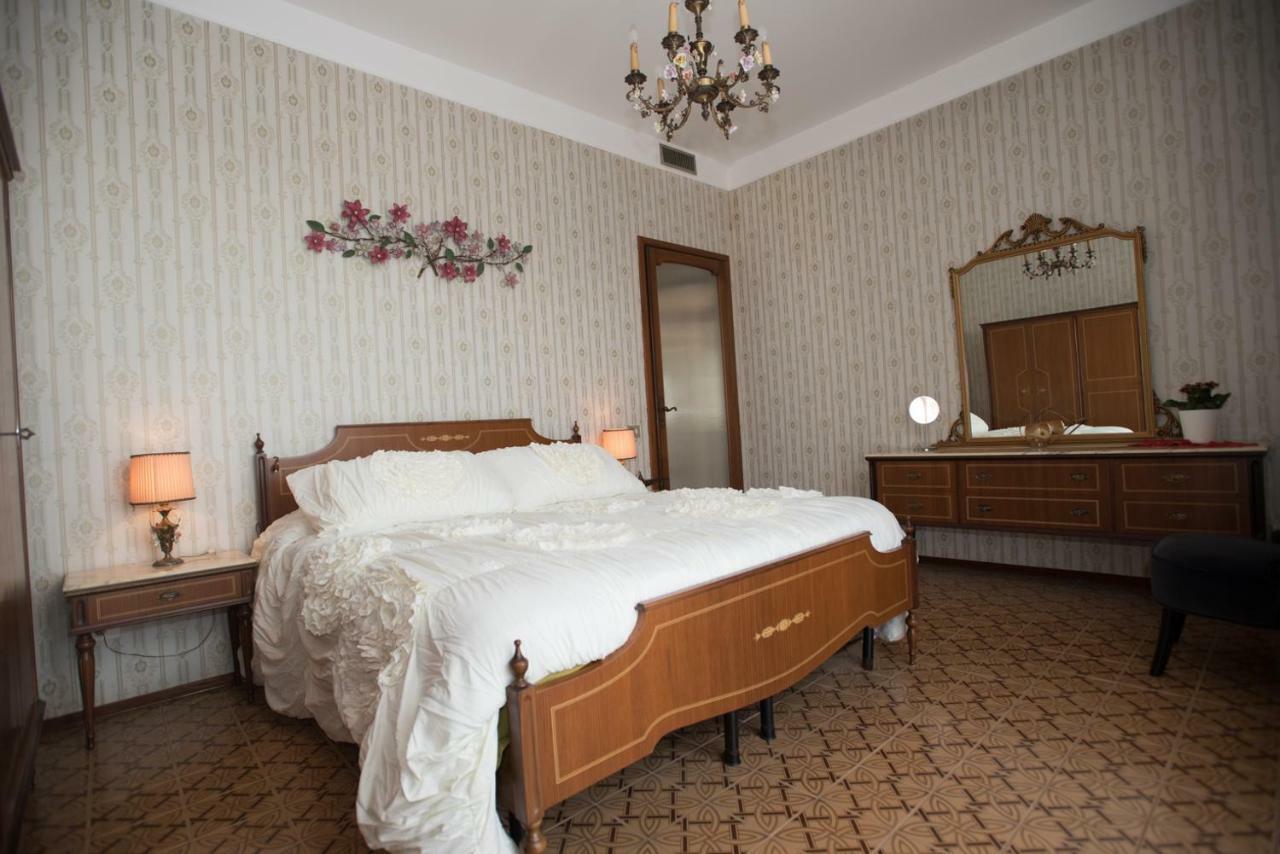 Casa Serena Solonghello Екстер'єр фото
